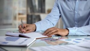 Read more about the article Small Business Budgeting Tips in 2026: Complete Guide