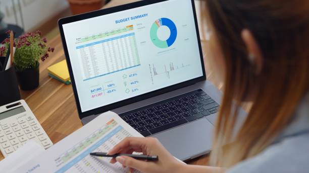 This image shows expense tracking system is necessary in Small Business Expense Management.